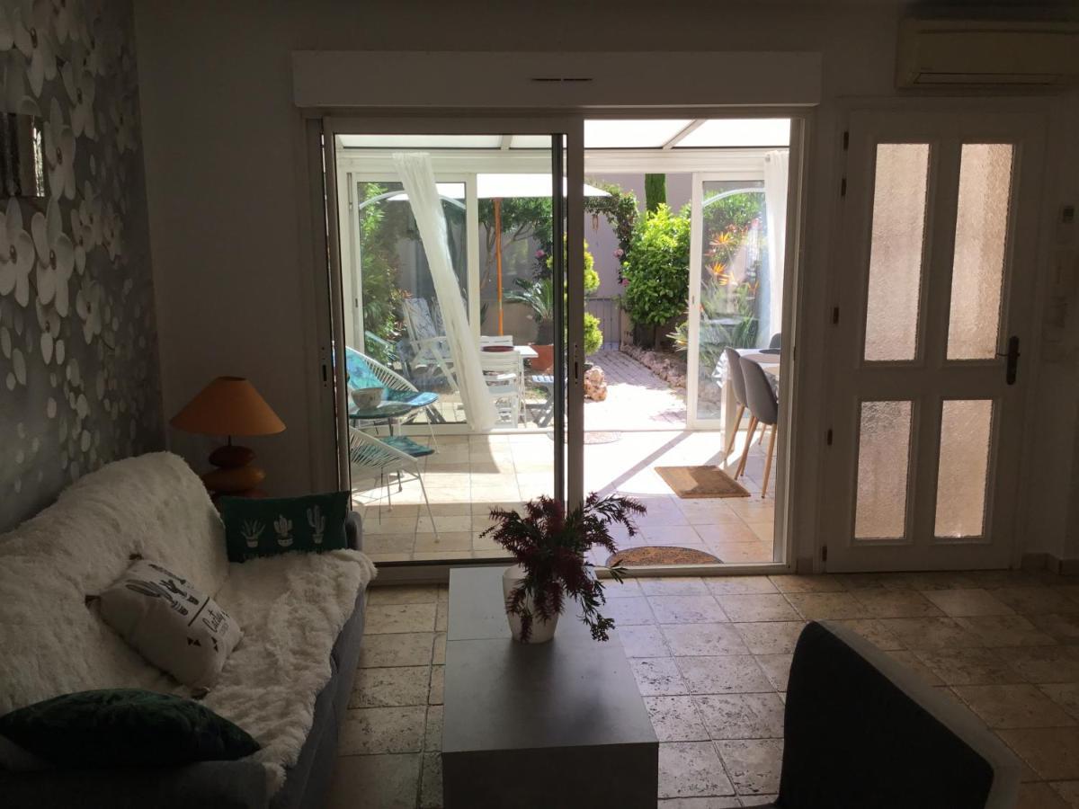 Appartement Mistral Gagnant à Fréjus Extérieur photo