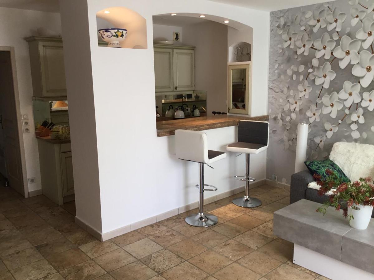 Appartement Mistral Gagnant à Fréjus Extérieur photo